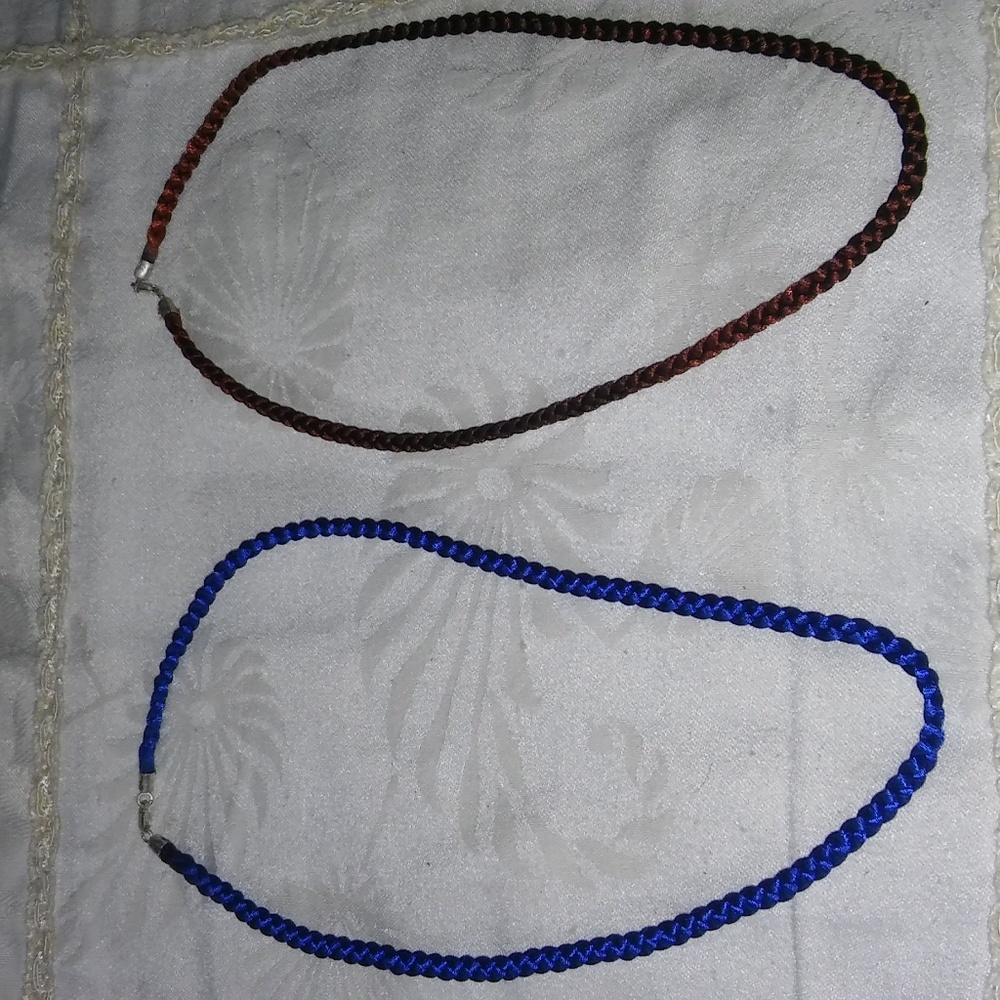 Gargantillas trenzadas